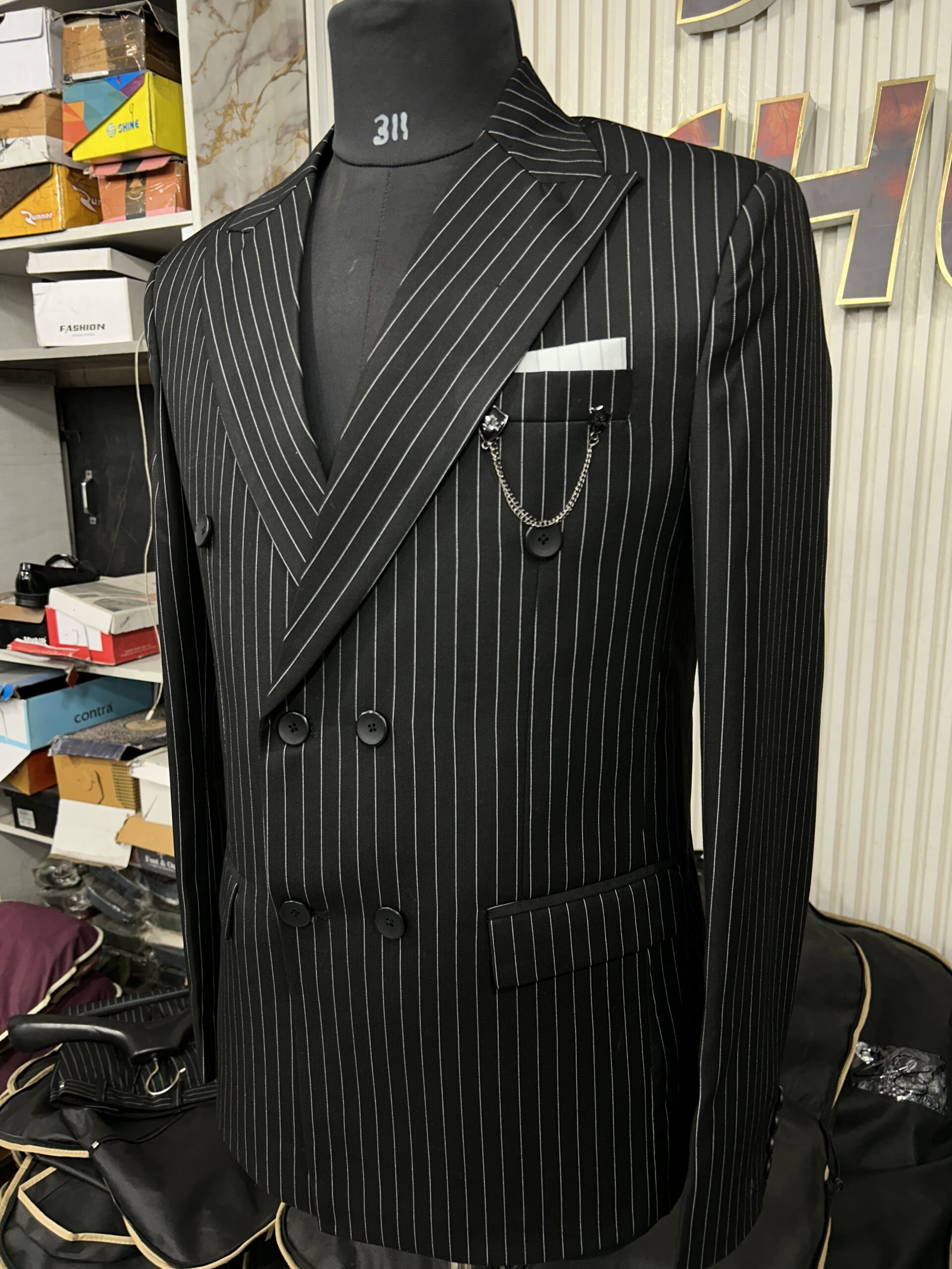 IMG_8786.JPG Retro Mafia 3 Piece Suit - Image 1